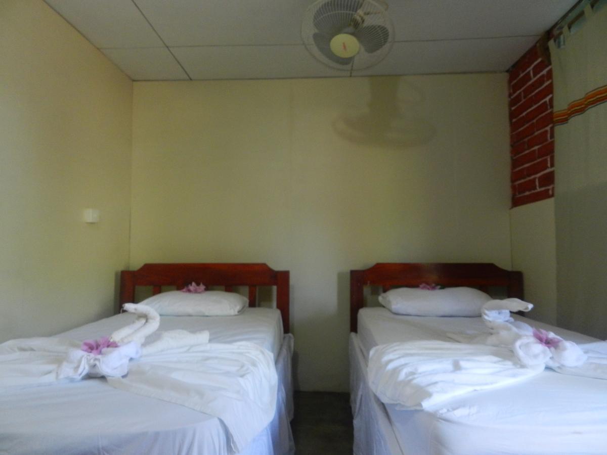 Hostal Y Restaurante Rancho Mérida エクステリア 写真